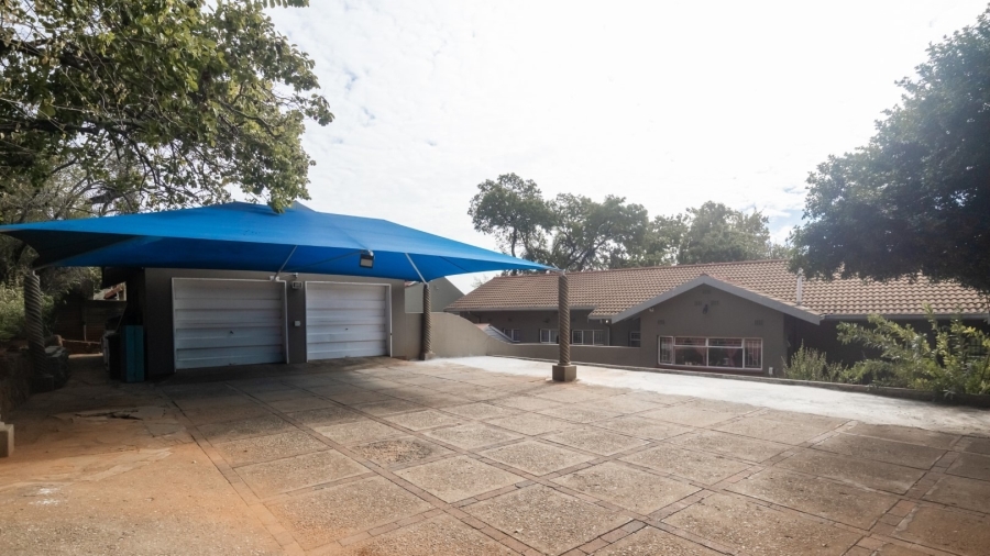 4 Bedroom Property for Sale in Protea Park North West